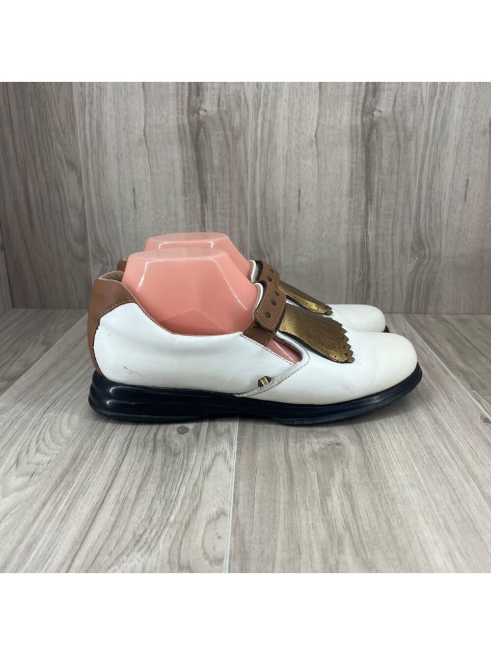 Sandbaggers Golf Shoes Womens 8 Royal Kilt Hook and Loop Strap